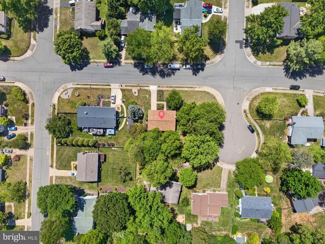 504 FILLMORE ST, Herndon, VA 20170