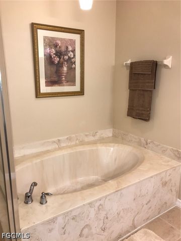 9600 Roundstone CIR, Fort Myers, FL 33967