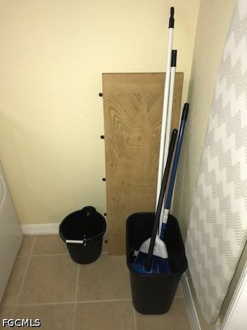 9600 Roundstone CIR, Fort Myers, FL 33967