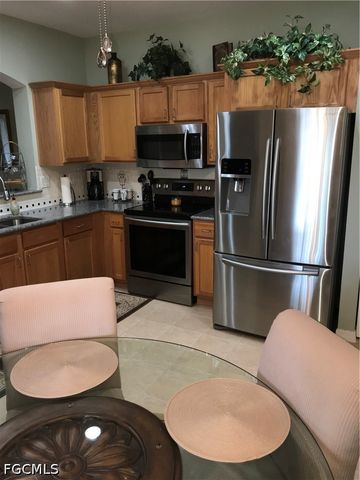 9600 Roundstone CIR, Fort Myers, FL 33967