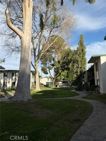 1735 E Washington A26, Colton, CA 92324