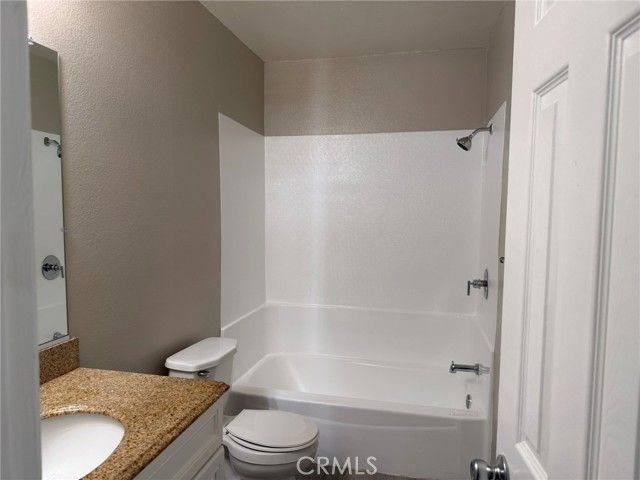 1735 E Washington A26, Colton, CA 92324