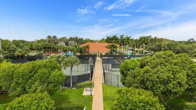 6698 Vía Roma, Delray Beach, FL 33446