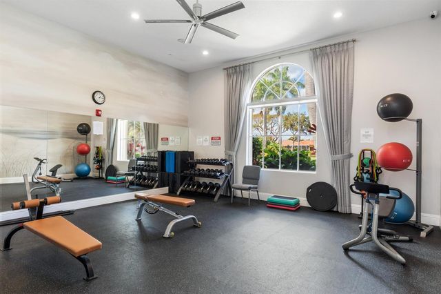 6698 Vía Roma, Delray Beach, FL 33446