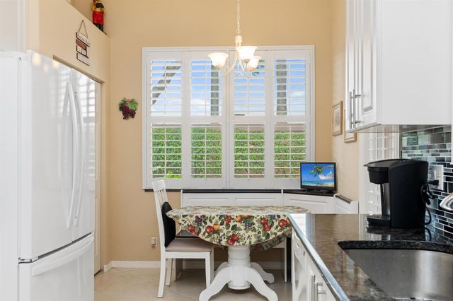 6698 Vía Roma, Delray Beach, FL 33446