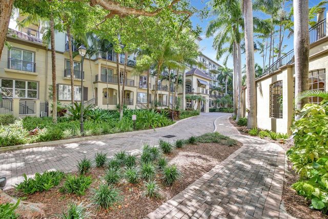 2609 NE 14th Avenue 105, Wilton Manors, FL 33334