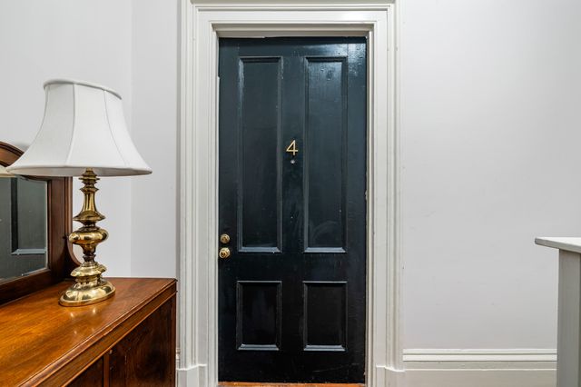 128 Wentworth Street 4, Charleston, SC 29401