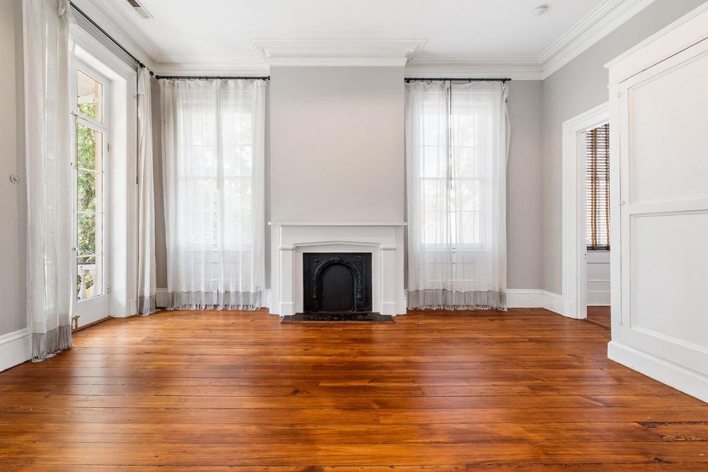 128 Wentworth Street 4, Charleston, SC 29401