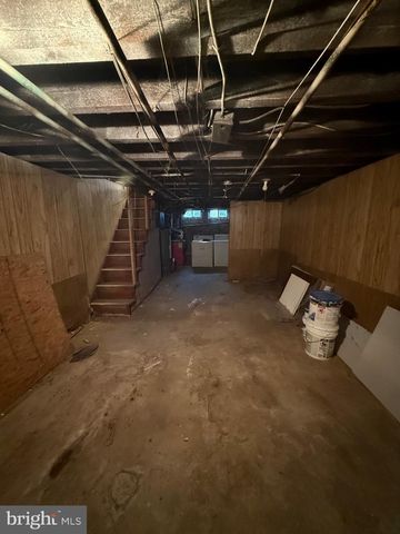 1922 AUTH ST, Philadelphia, PA 19124