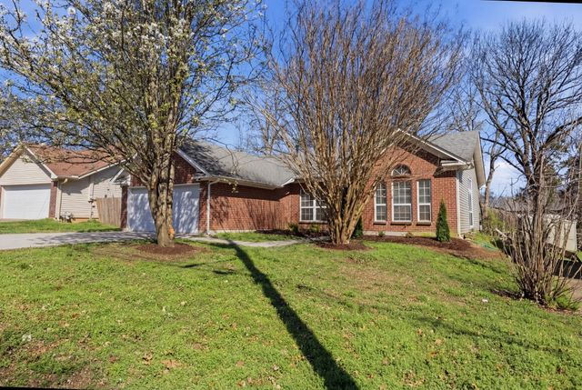 3625 Lake Towne Dr, Antioch, TN 37013