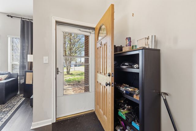 3625 Lake Towne Dr, Antioch, TN 37013