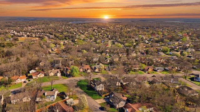 3625 Lake Towne Dr, Antioch, TN 37013