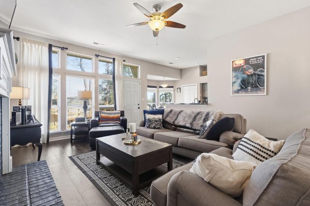 3625 Lake Towne Dr, Antioch, TN 37013