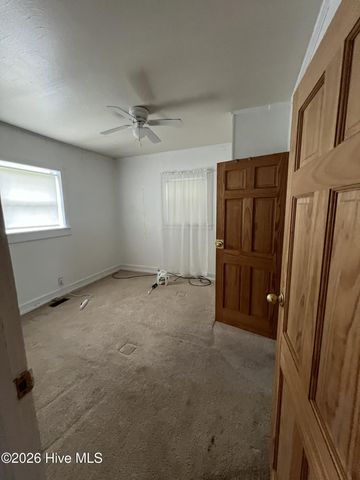 3241 General Howe Highway, Riegelwood, NC 28456