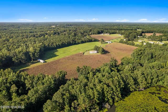 3241 General Howe Highway, Riegelwood, NC 28456