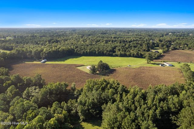 3241 General Howe Highway, Riegelwood, NC 28456