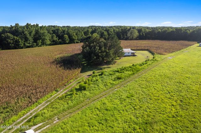 3241 General Howe Highway, Riegelwood, NC 28456