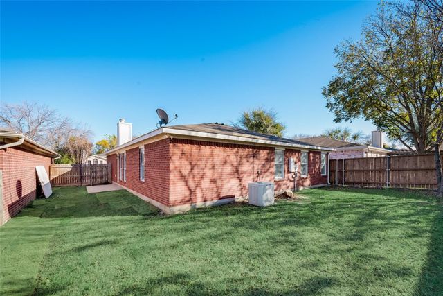 6002 Cohoke Drive, Arlington, TX 76018