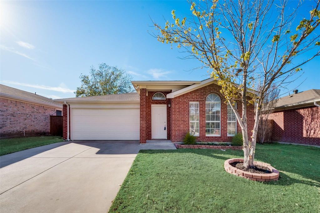 6002 Cohoke Drive, Arlington, TX 76018