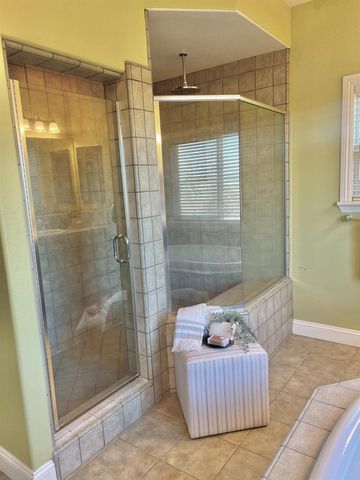 1621 Rio Vista Way, Yuba City, CA 95993