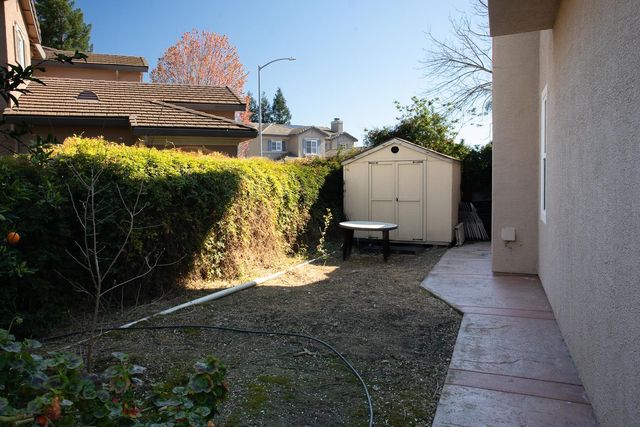 1621 Rio Vista Way, Yuba City, CA 95993