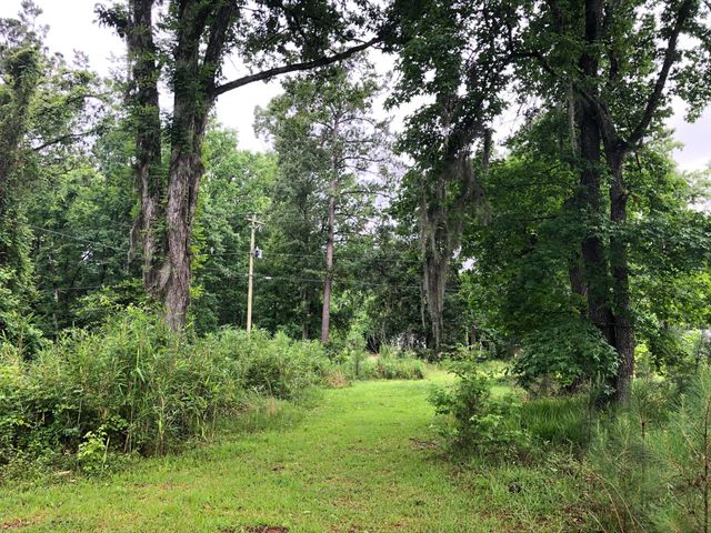 5124 Storage Road, Hollywood, SC 29449