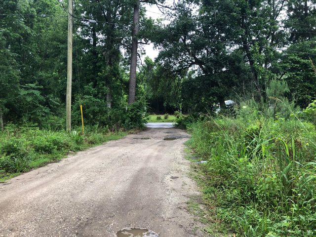 5124 Storage Road, Hollywood, SC 29449