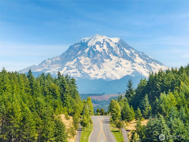 13149 188 Avenue E, Bonney Lake, WA 98391