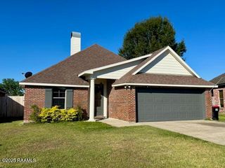 106 Country Mile Drive, Youngsville, LA 70592
