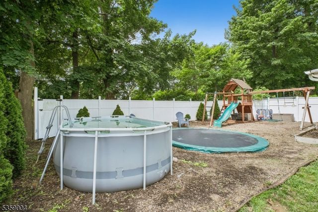 40 W Central Ave, Maywood Boro, NJ 07607
