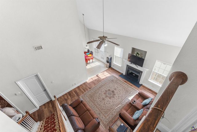 106 Shiloh Ct, Macon, GA 31206