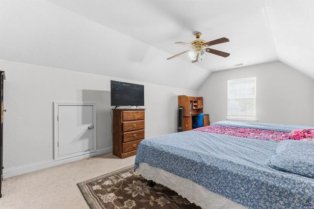 106 Shiloh Ct, Macon, GA 31206