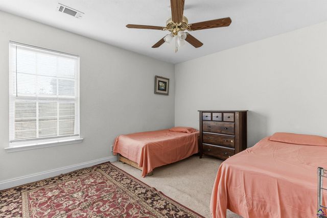 106 Shiloh Ct, Macon, GA 31206