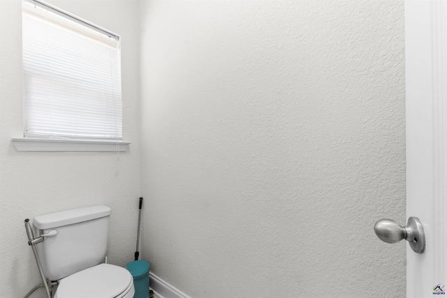 106 Shiloh Ct, Macon, GA 31206