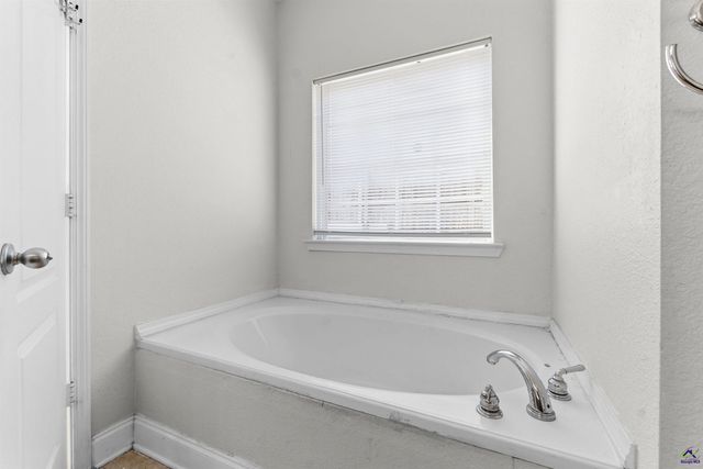 106 Shiloh Ct, Macon, GA 31206