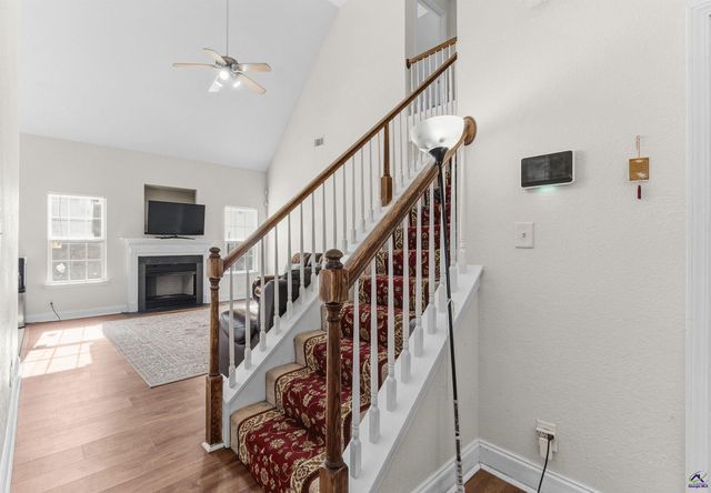 106 Shiloh Ct, Macon, GA 31206