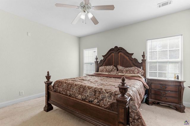 106 Shiloh Ct, Macon, GA 31206