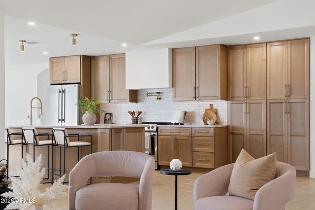 5819 E Redfield Road, Scottsdale, AZ 85254