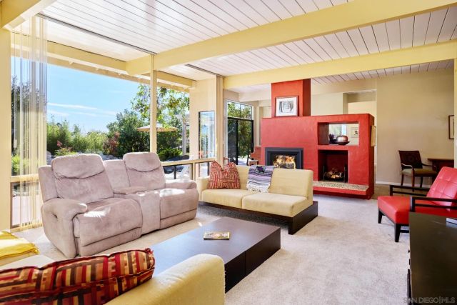 4588 Conrad Drive, La Mesa, CA 91941