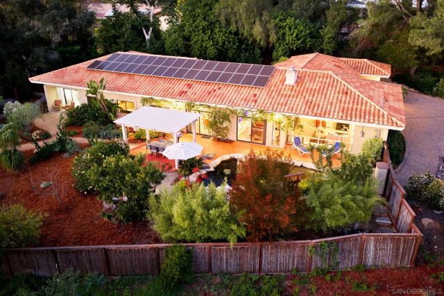 4588 Conrad Drive, La Mesa, CA 91941