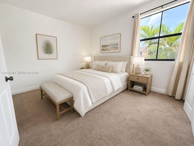 9924 NW 10th Ter, Miami, FL 33172