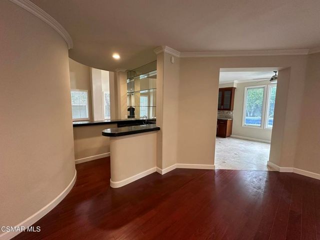 23172 Park Pinta, Calabasas, CA 91302