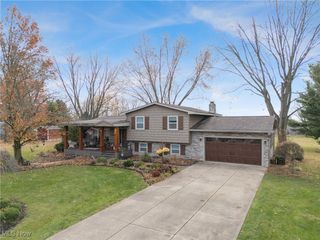 18331 William Drive, Doylestown, OH 44230
