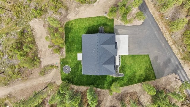 6703 E Elk Chattaroy Rd, Chattaroy, WA 99003