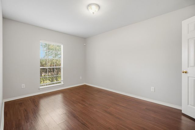 2894 Smokey Lake Lane, Dickinson, TX 77539