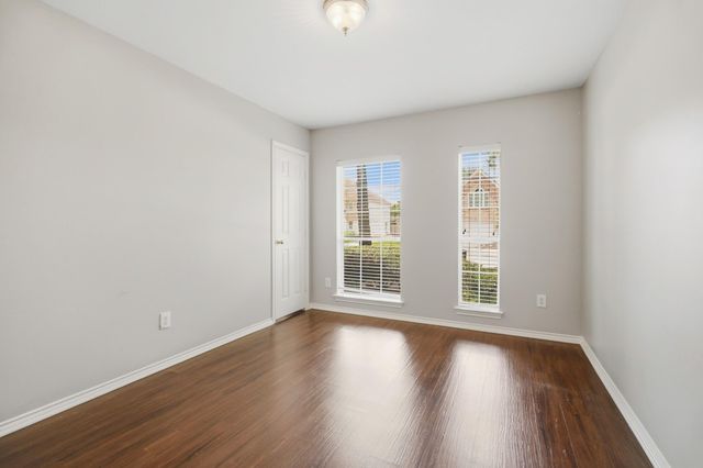2894 Smokey Lake Lane, Dickinson, TX 77539