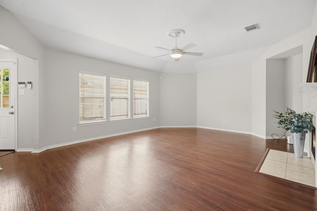 2894 Smokey Lake Lane, Dickinson, TX 77539