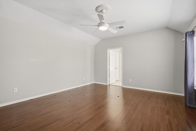 2894 Smokey Lake Lane, Dickinson, TX 77539