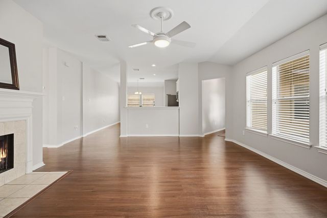 2894 Smokey Lake Lane, Dickinson, TX 77539