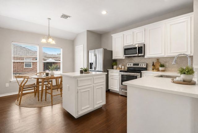 2894 Smokey Lake Lane, Dickinson, TX 77539
